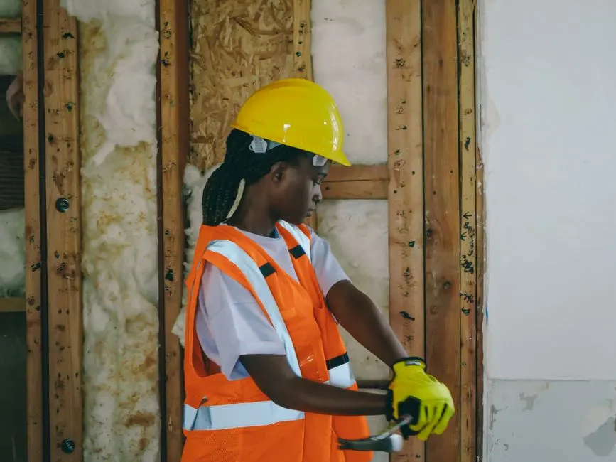 Experienced Insulation professionals at work