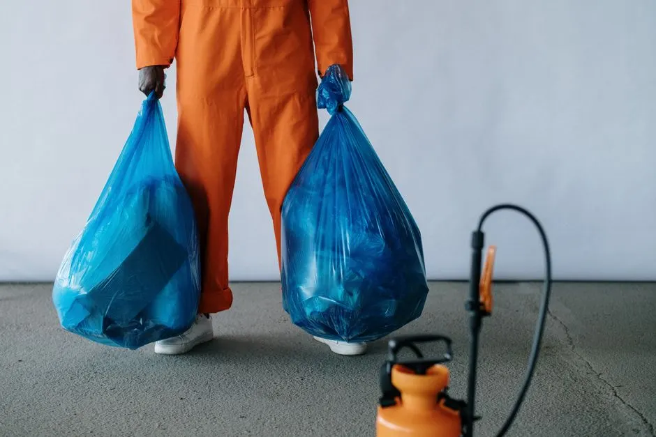Experienced Insulation professionals at work